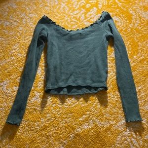 Abercrombie off the shoulder long sleeve